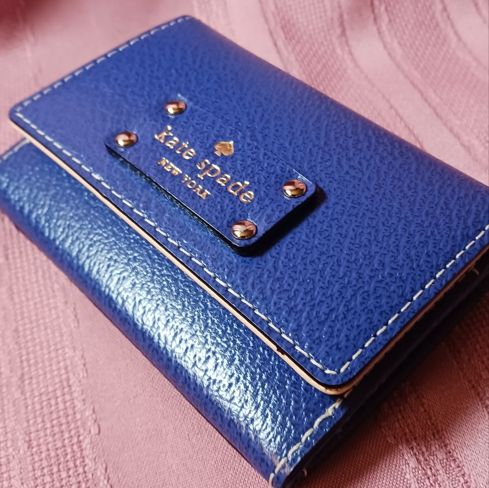 Kate Spade Wellesley Darla wallet Blueberry Jam